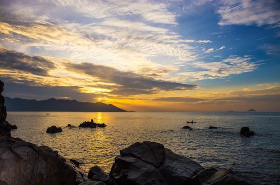 Sang Trọng Và Tiện Nghi: Xu Hướng Thiết Kế Nhà Phố Hiện Đại