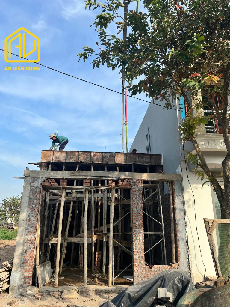 Mẫu nhà phố 4 tầng hiện đại ở Tiên Lữ Hưng Yên
